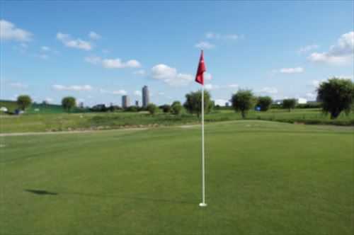 Shin Tokyo Tomin Golf Course